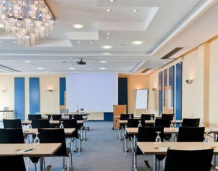فندق Rhoen Park Aktiv 3*