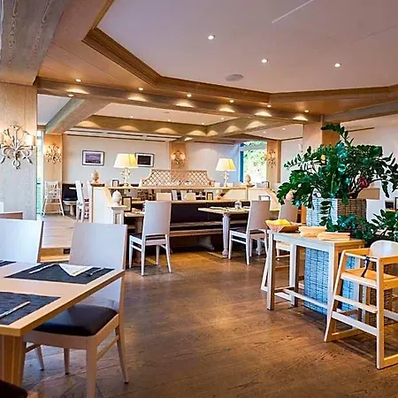 Rhoen Park Aktiv 3* Hausen